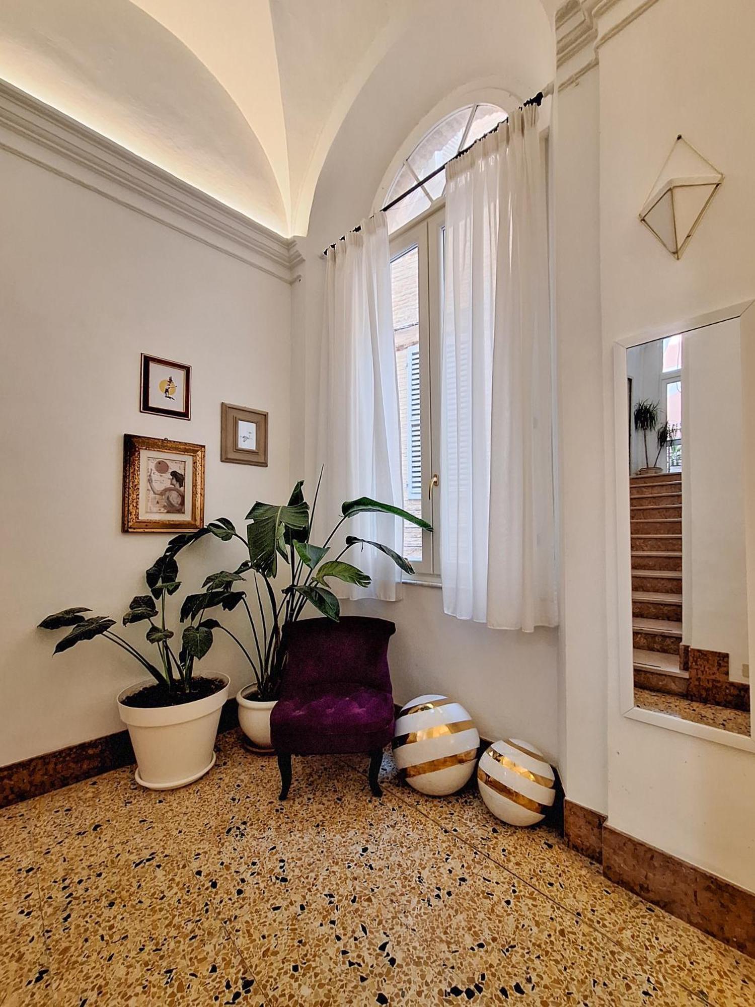 Hotel Lauri Macerata Exterior photo